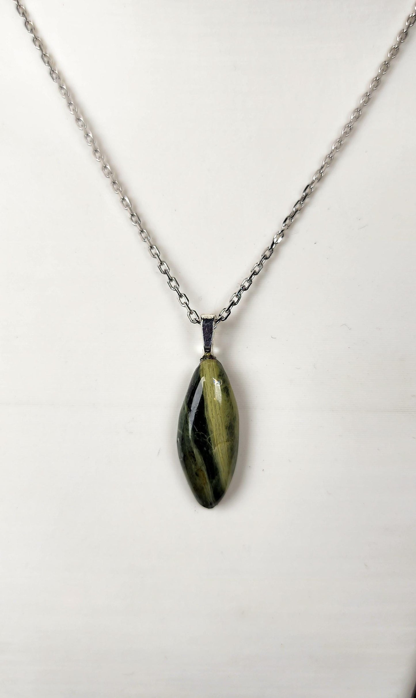 Hand-Polished Green Jasper Pendant Necklace – Banded Gemstone Artisan Jewelry Gift