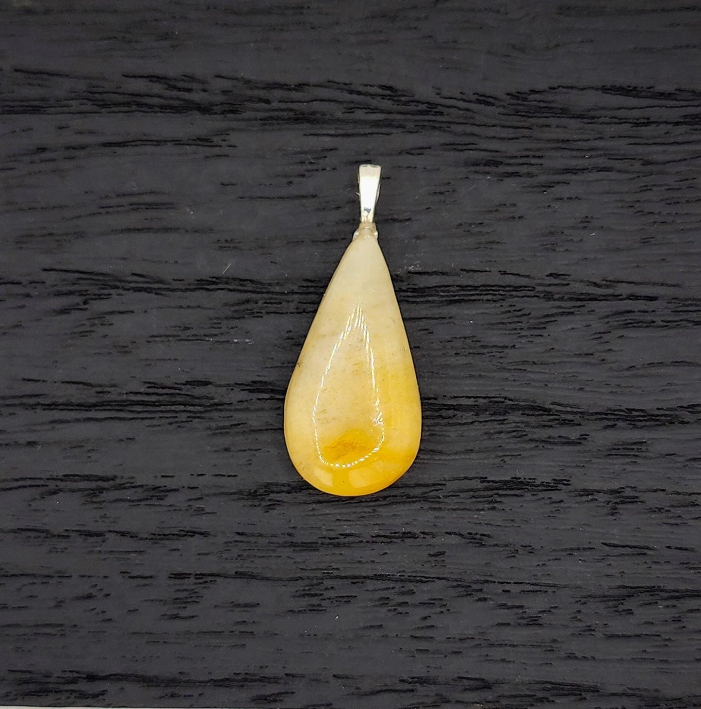 Hand-Polished Golden Quartz Pendant Necklace – Artisan Carved River Rock Jewelry Gift