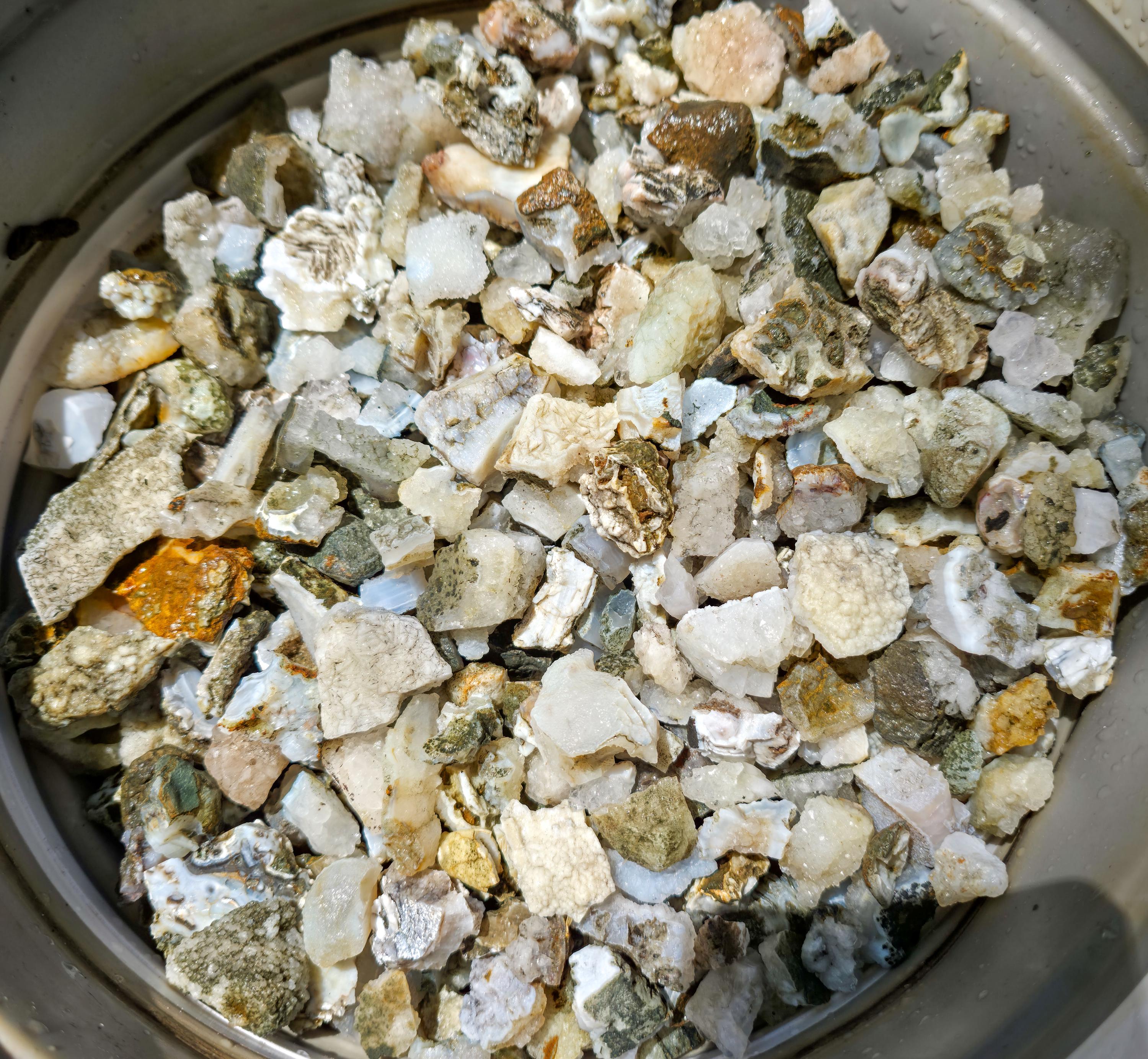 Assorted Crystal & Agate Pieces: 12oz Bundle - Lapidary Float - PNW Box of Rocks