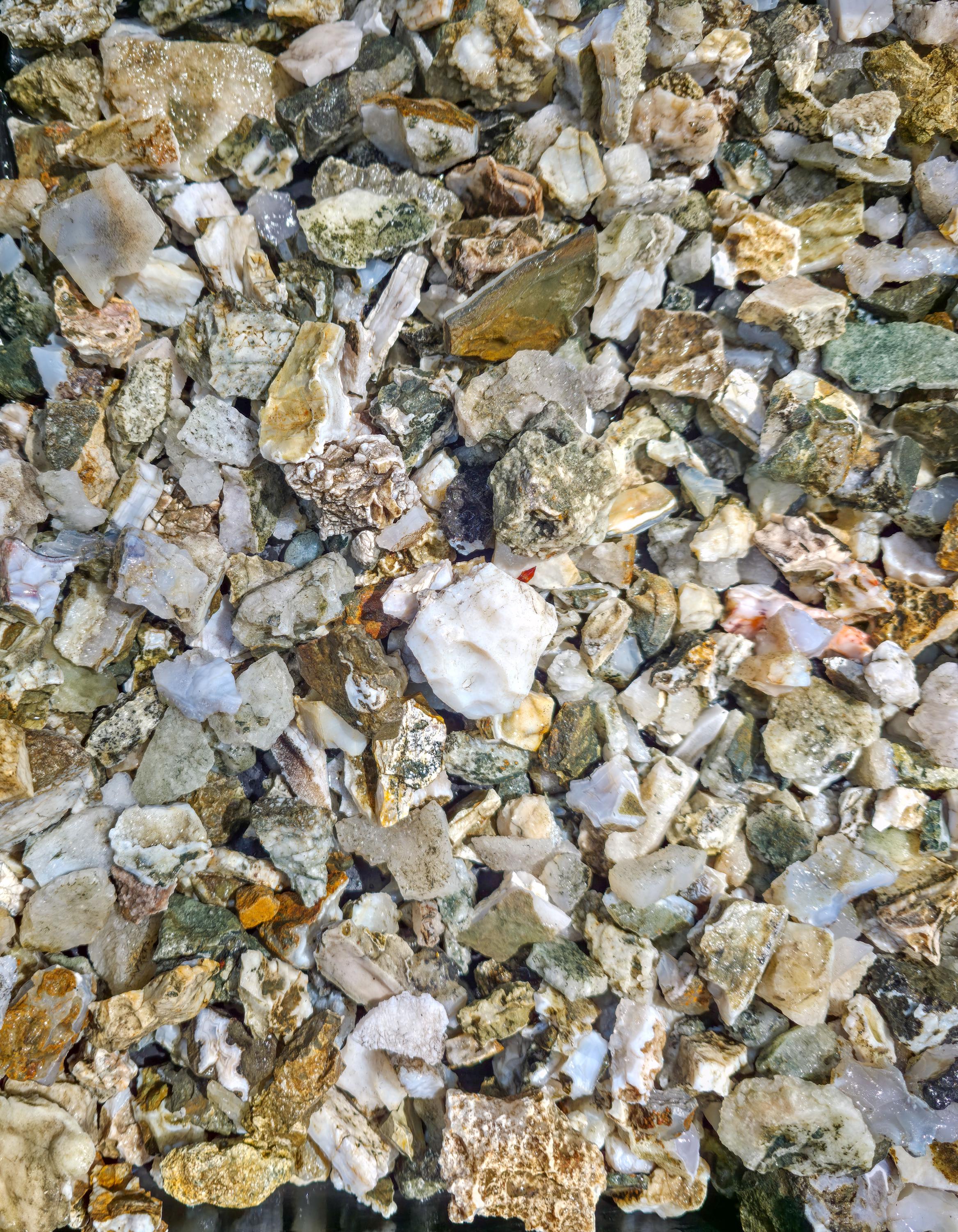 Assorted Crystal & Agate Pieces: 12oz Bundle - Lapidary Float - PNW Box of Rocks