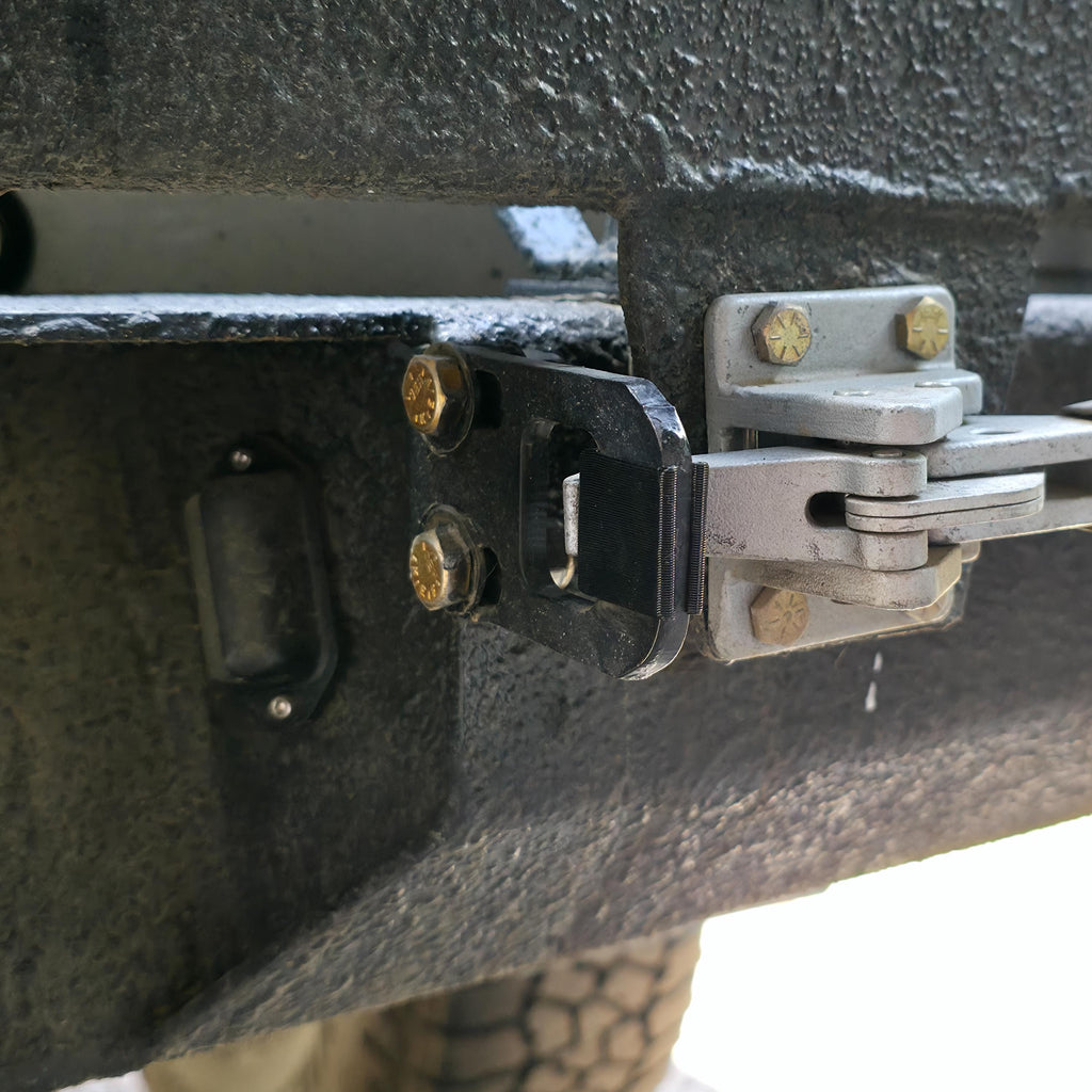 Swing Gate Isolator: 6 pack